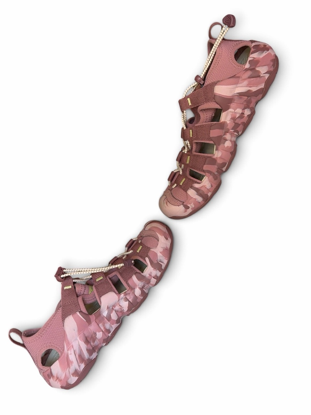 KEEN Newport H2 Women’s Pink Camo Water Hiking Sandals Size 8.5 Like New - Picture 11 of 16
